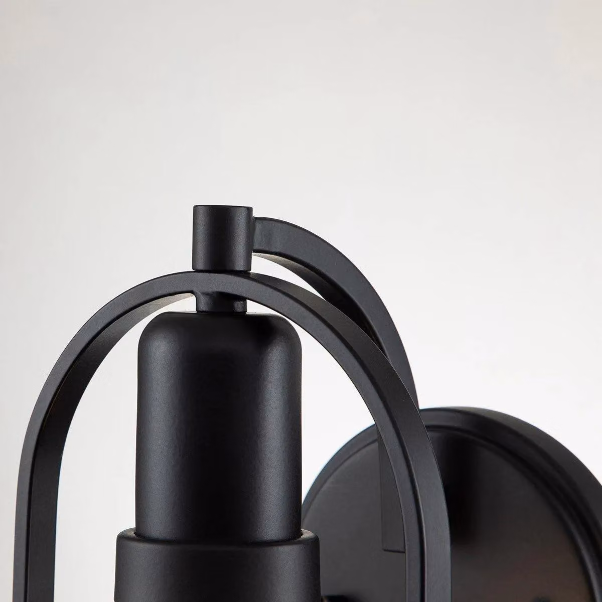 Hinkley Somerset Vintage Metal Wall Lamp in Black – 2