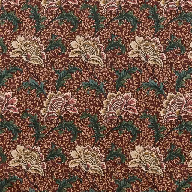 iLiv Winter Garden Fabric in Red