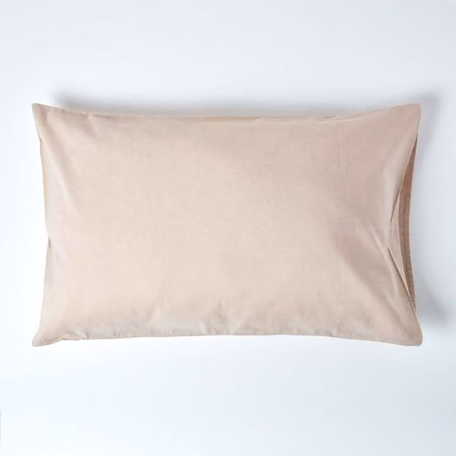 Homescapes Linen Kingsize Pillowcase in Natural with Envelope Closure and Cooling Properties