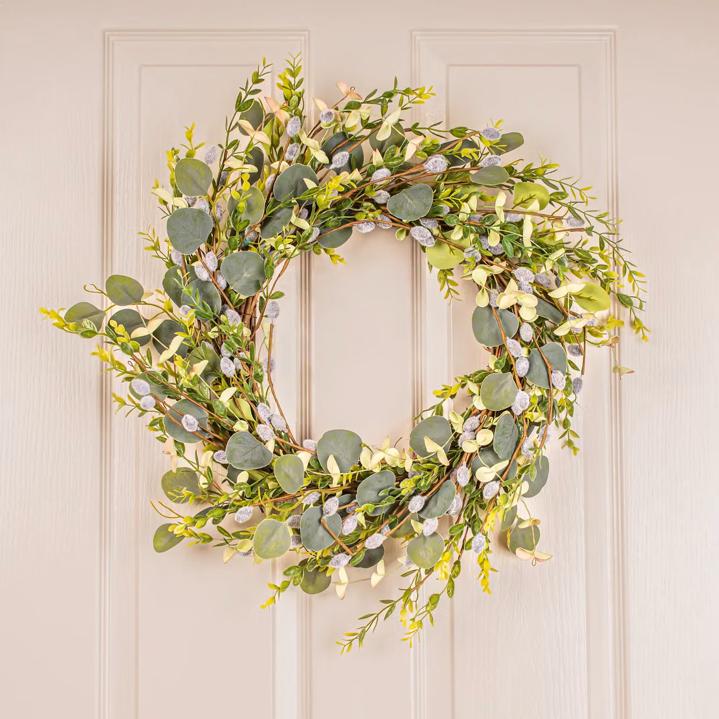 Scottish Everlastings Ltd Green Eucalyptus Foliage and Pussy Willow Wreath, Diameter: 55 cm – 2