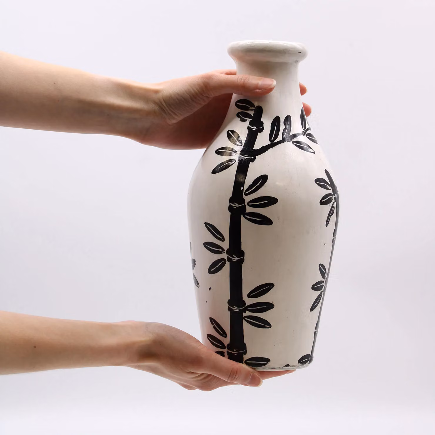 KDMD Ceramic Floral Ethnic Tabletop Vase in White, Beige or Sand, H 30.0 cm x W 14.0 cm x D 14.0 cm – 5