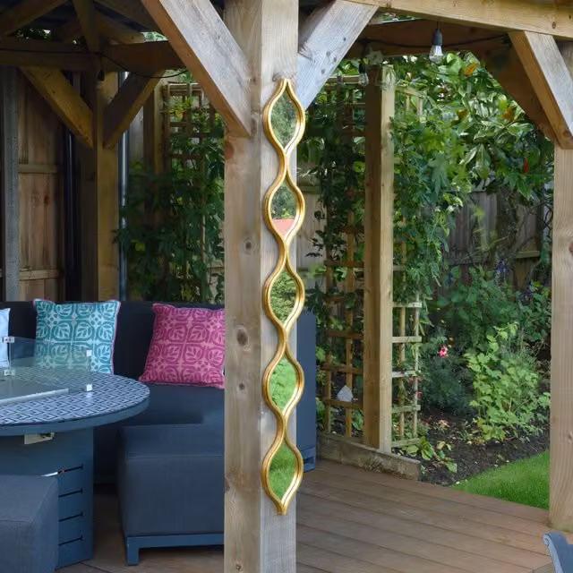 MirrorOutlet Gold Metal Framed Tear Drop Garden Wall Mirror, W: 124 cm, H: 15 cm – 1