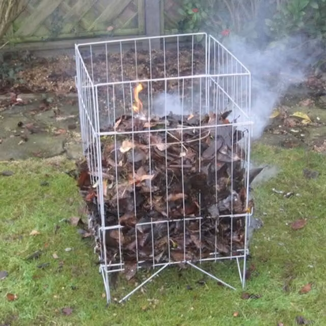 Garden Pride Galvanised Steel Garden Incinerator in Silver/Grey