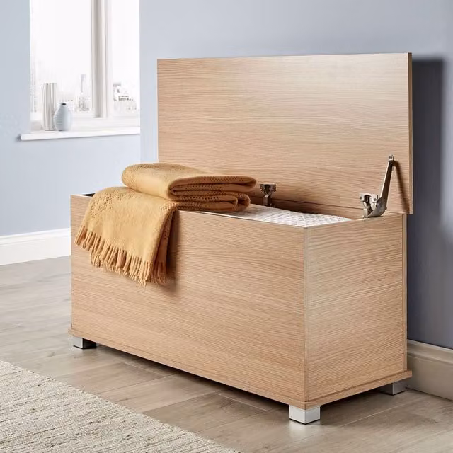 Home Source Malmo Modern Ottoman Storage Chest Unit in Oak