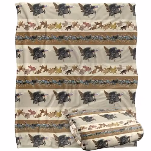 JQ Licensing Autumn Leaf Pattern Super Soft Fleece Throw Blanket, White and Multicolour, W: 152 cm, D: 127 cm – 1