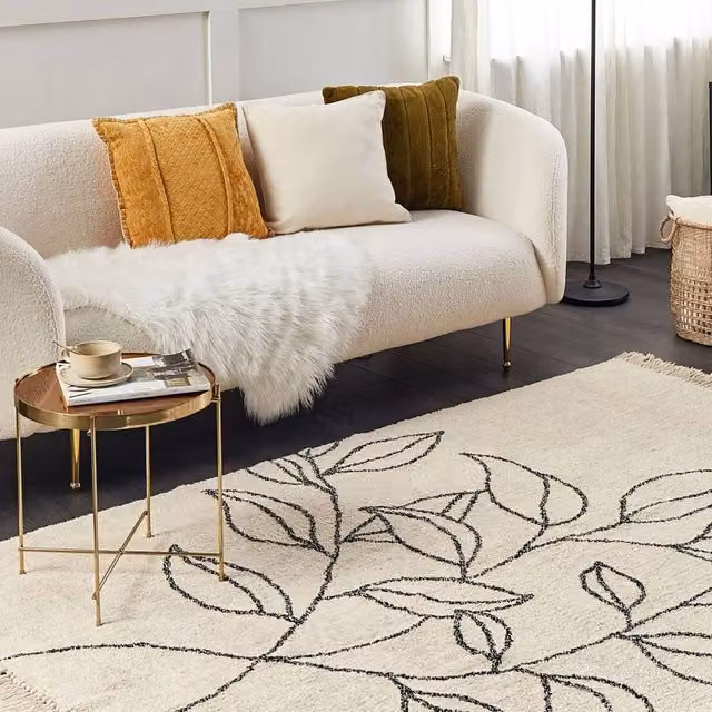 Wyld and Coco Hand Tufted Cotton Area Rug with Fringes, Beige and Black Floral Motif, W: 160 cm, L: 230 cm – 1
