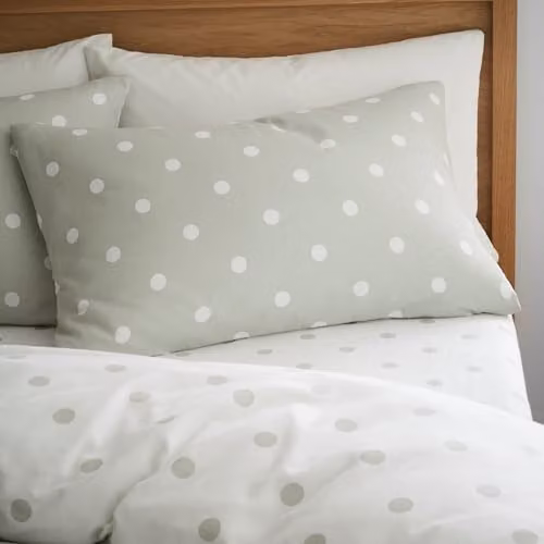 Catherine Lansfield Brushed Polka Dot Cotton Reversible King Duvet Cover Set with Pillowcases, Green and White, W/D/H: 220 x 180 x 230 cm – 2