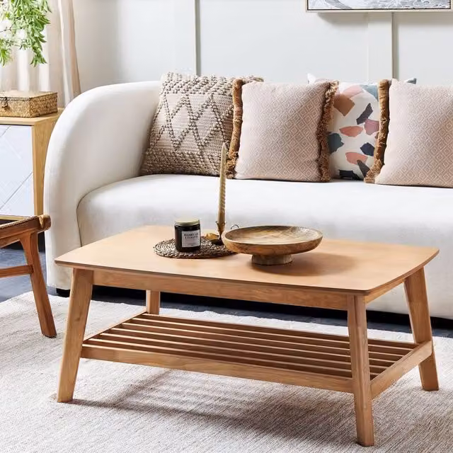 Wyld and Coco Classic Rectangular Coffee Table with Light Brown Wood Top and Rubberwood Legs, W/D/H: 100 x 55 x 42 cm – 1