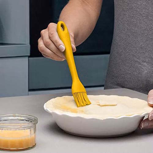 Zeal Silicone Non-Stick Pastry Brush in Yellow – 2