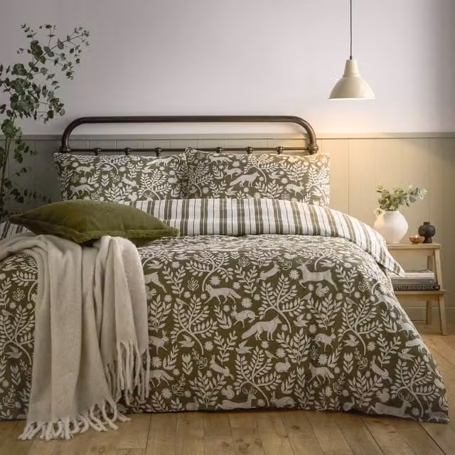 Furn Skandi Woodland Reversible Striped Scandinavian Forest Animals Brushed Cotton Flannelette Duvet Cover Set in Green, W: 200 cm x D: 200 cm