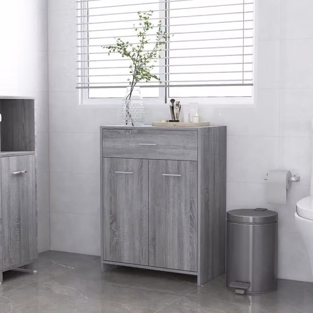 Berkfield Home Grey Sonoma Wall Mounted Bathroom Cabinet with Hinged Doors and Internal Shelves, W/D/H: 60 x 33 x 80 cm
