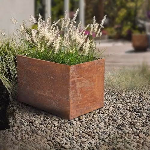 Esschert Design Modern Square Raised Bed Plant Pot in Rust Steel, W: 60 cm, D: 40 cm, H: 38.2 cm – 2