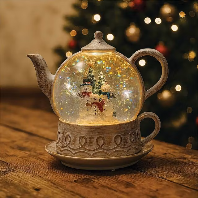 Xmas Haus Snow Swirl Festive Christmas Glitter LED Teapot in Cream and Beige