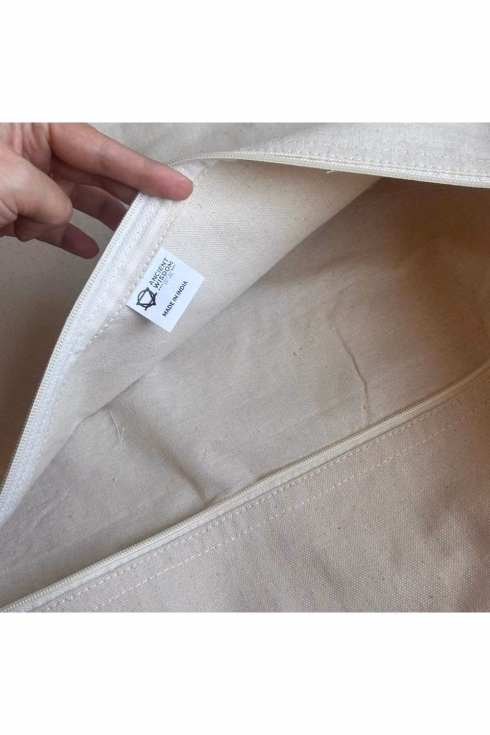 KDMD Classic Soft Stone Cushion Cover in Beige, W/D/H: 45 x 45 x 1 cm – 2