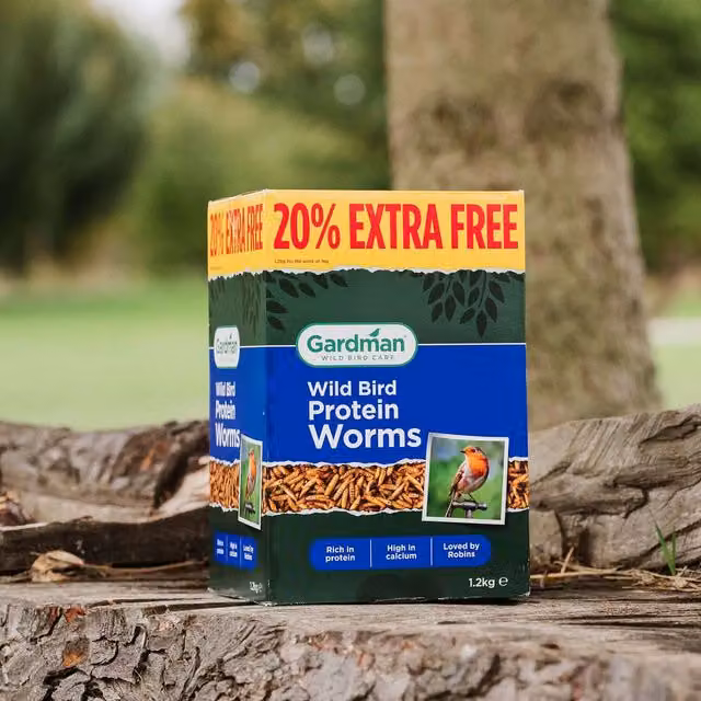 Gardman Protein Mealworms for Wild Birds, 1.2kg, Brown and Multicolour