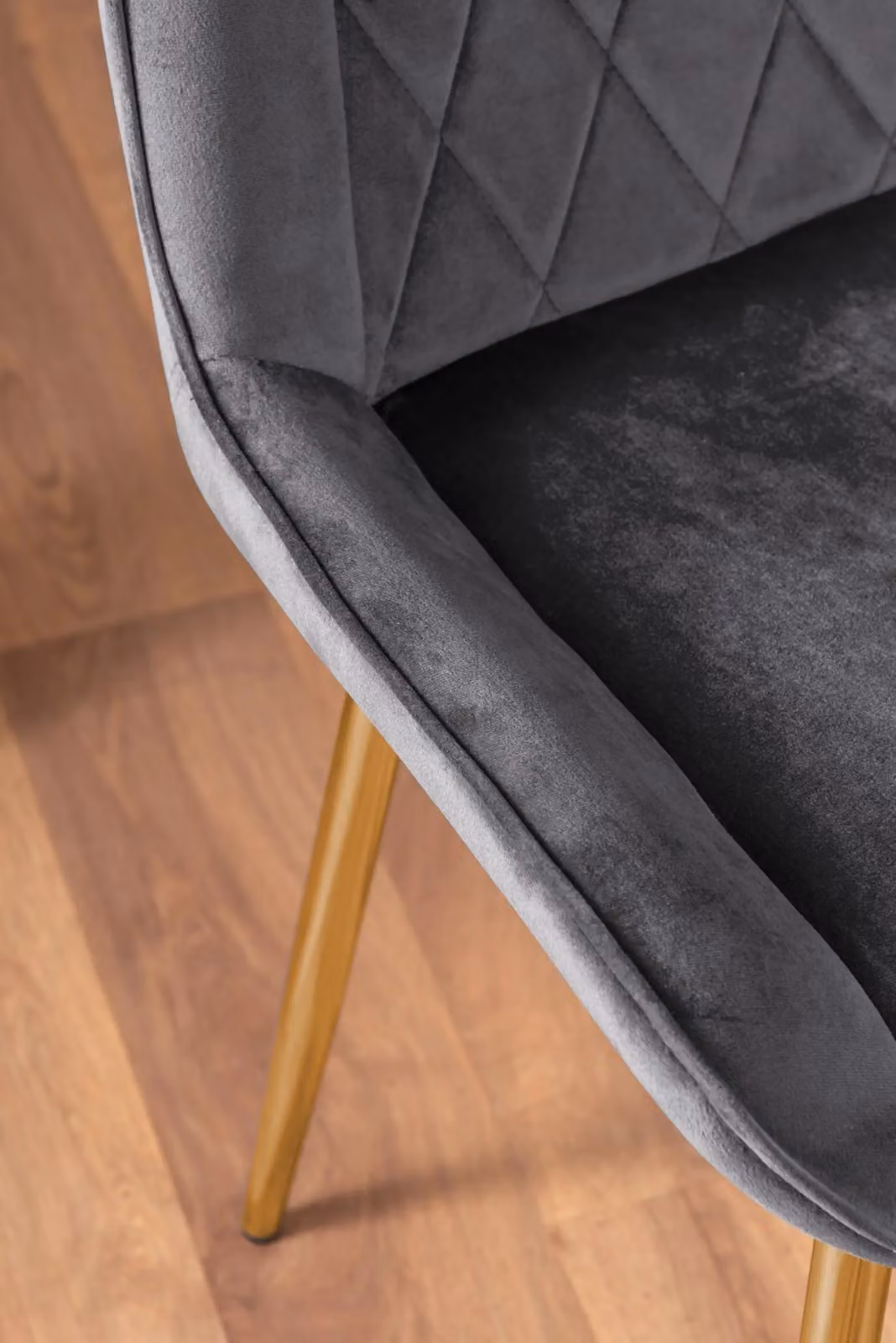 FurnitureboxUK Andria Marble Effect Dining Table with Black Legs and 6 Pesaro Grey Velvet Chairs with Gold Legs – 4