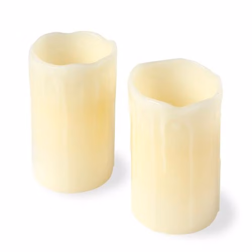 Lights4fun Set of 2 White Dripping Wax Church Pillar LED Candles with Timer and Flicker Effect – 3