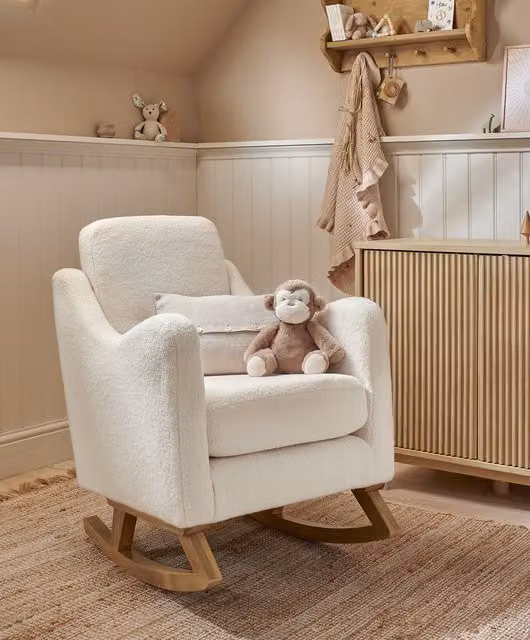 Mamas & Papas Bowdon Nursing Chair in White Bouclé with Oak Wood Frame