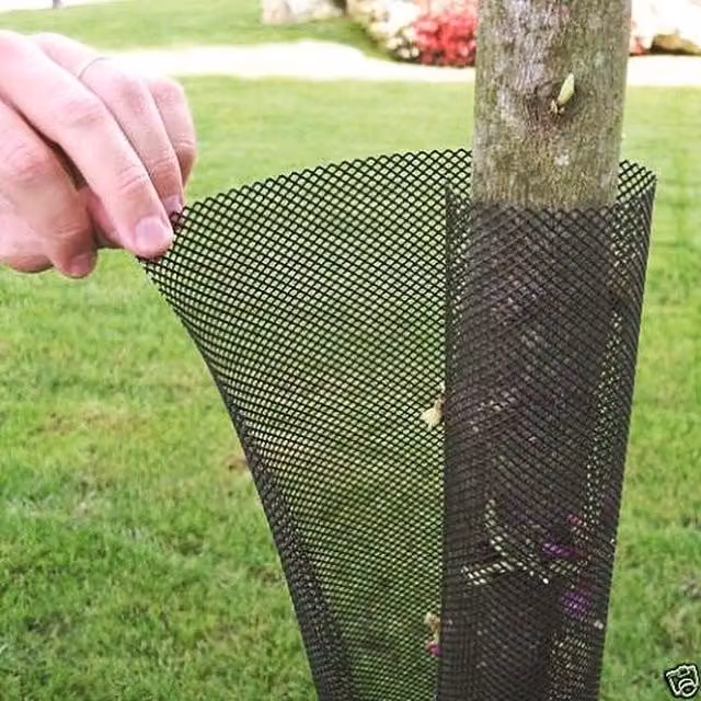 True Products 5 Pack Expanding Tree Guard Protector, Black, H 55 cm x W 10 cm
