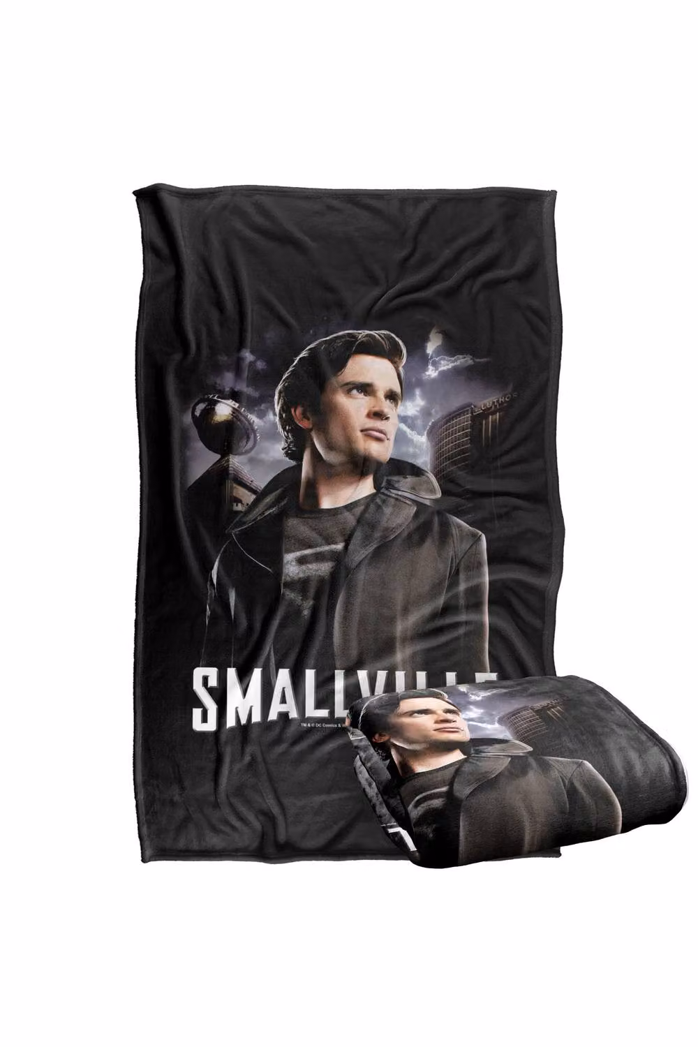 Warner Bros. Smallville Out Of The Shadows Super Soft Fluffy Polyester Throw Blanket, Extra Large, Black and Multicolour – 2