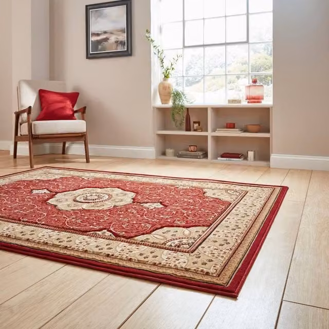 The Rug Shop UK Traditional Red Floral Stain-Resistant Area Rug, W: 200 cm, D: 290 cm – 1