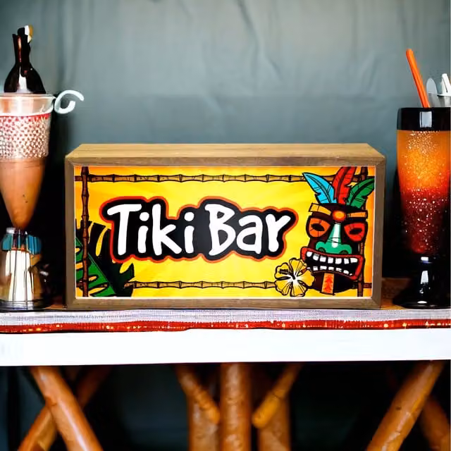 Echo Three Light Box Home Tiki Bar in Brown with LED Retro Wood Effect, W/D/H: 30 x 30 x 15 cm