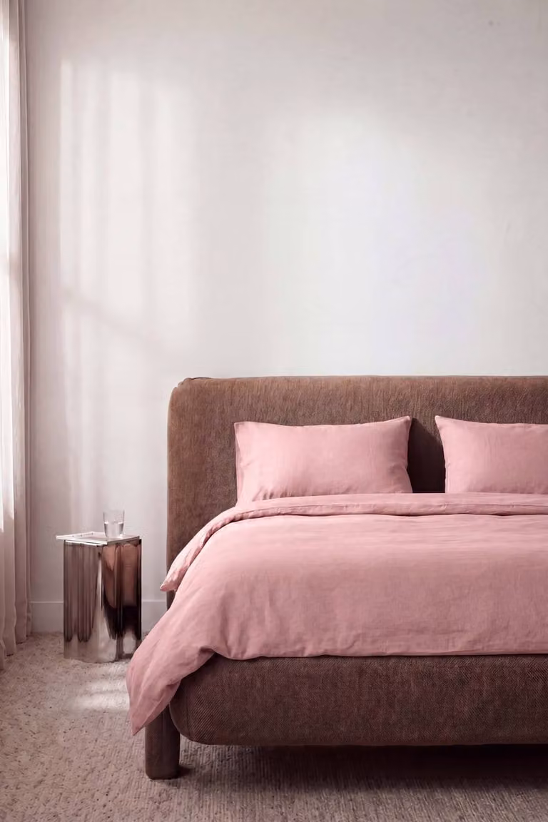 Bedable Pink 100% Cotton Percale Bedding Bundle, Double Size, including Duvet Cover, Fitted Sheet, Duvet and 2 Pillows