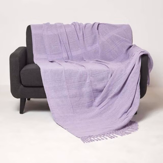 Homescapes Kashi Woven Cotton Throw with Tassels in Purple, 200 cm