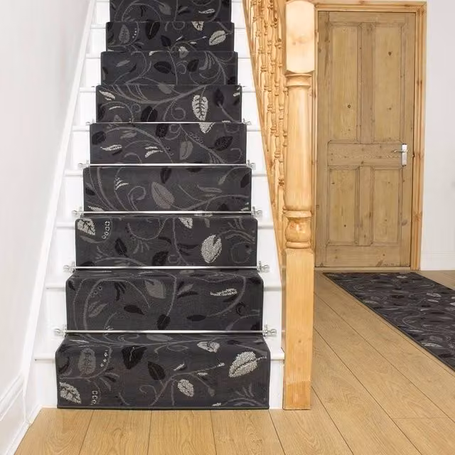 runrug Scroll Stair Runner Carpet in Grey, W: 60 cm, L: 480 cm – 1