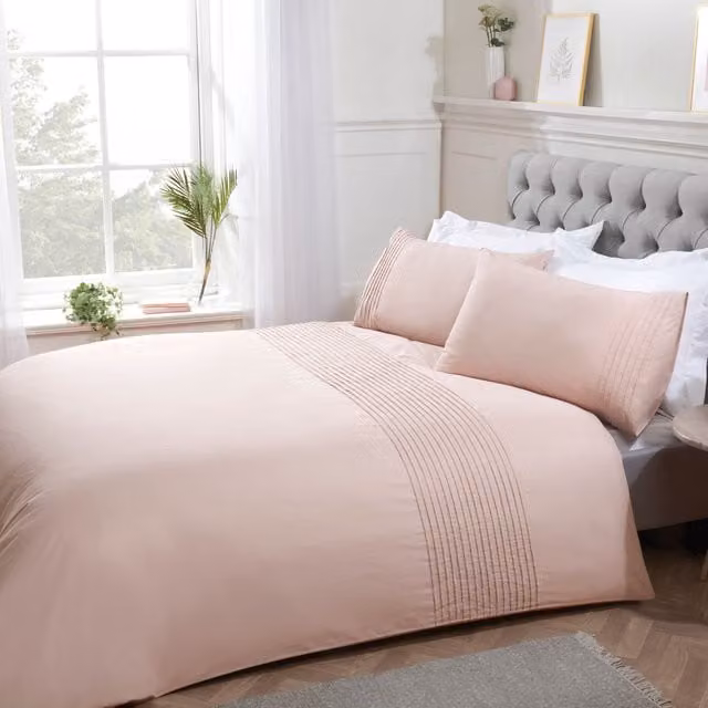 Smart Living Luxury Pintuck Pleated Striped Panel Duvet Cover and Pillowcases in Light Pink, Size: 200 x 200 cm