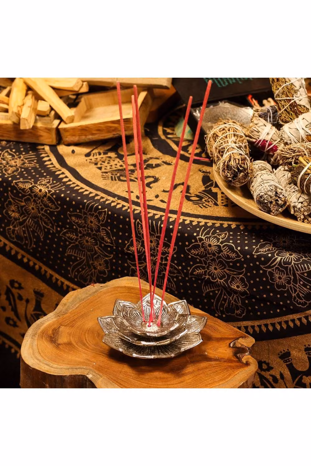 KDMD Tri-Flower Lotus Silver Metal Incense Holder for Meditation and Home Decor – 2