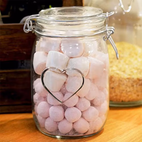 Nicola Spring Heart Shaped Glass Storage Jar with Airtight Clip Lid, 1 Litre, Transparent – 3