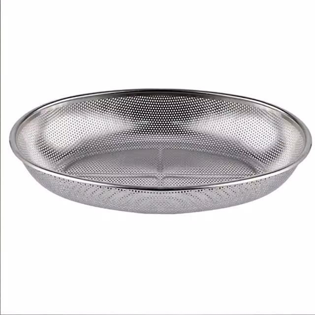 KDMK Oval Stainless Steel Kitchen Colander Strainer Tray Basket, Silver, W: 31 cm, D: 22 cm, H: 5.5 cm