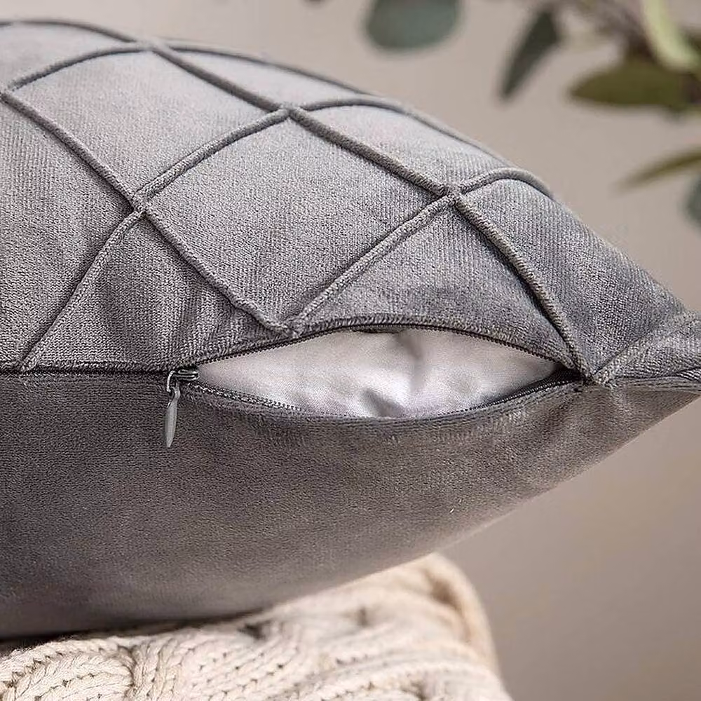 YnysTec Velvet Checked Cushion Cover in Beige, W/D/H: 50 x 50 x 1 cm – 3