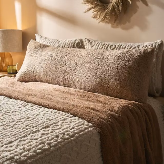 OHS Teddy Fleece Bolster Pillow in Beige, Length: 137 cm – 2