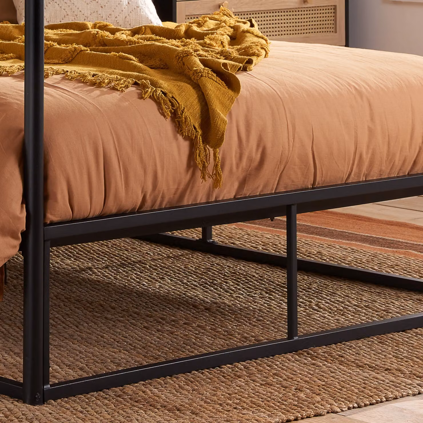 Birlea Farringdon Black Metal Four Poster Canopy Bed Frame W/D/H: 90 x 190 x 186 cm – 3