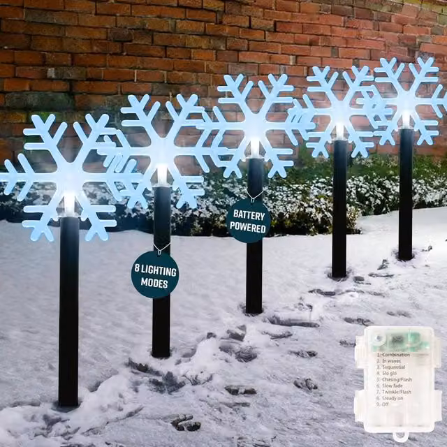 GloBrite 5 Pack Waterproof Snowflake LED Garden Christmas Lights in Cool White with 39cm Stakes – 1