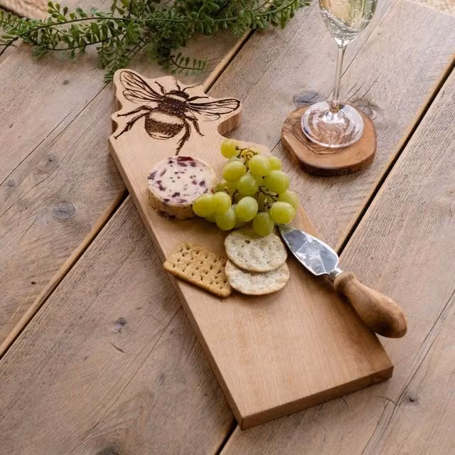 Selbrae House Bee Framed Beech Serving Board in Natural Brown