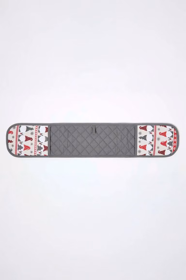 Homescapes Gonk Christmas Double Oven Glove in White and Multicolour