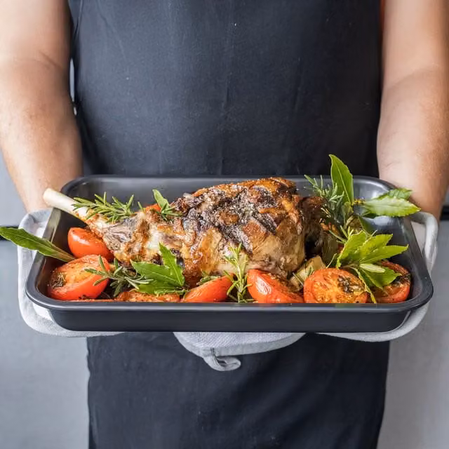 MasterClass Non-Stick Large Sloped Rectangular Roasting Pan, Grey
