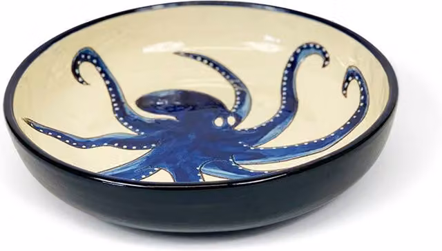 Verano Spanish Ceramics Signature Blue and White Hand Painted Octopus Ceramic Serving Bowl, Diameter: 27 cm