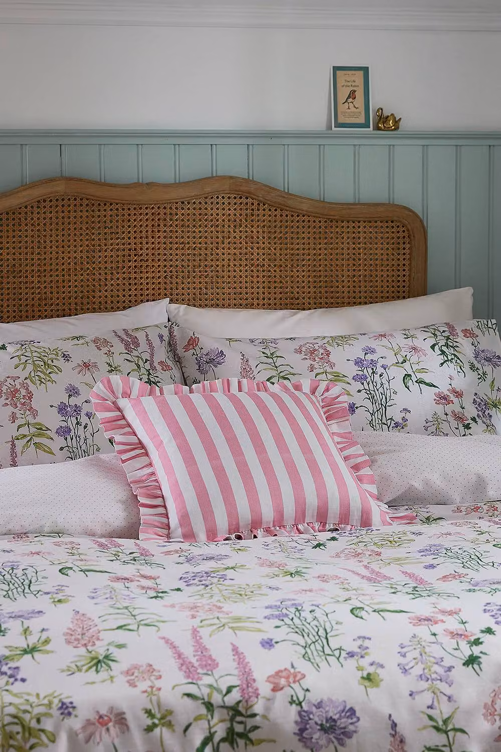 Helena Springfield Meadow Flower Reversible Cotton Duvet Cover and Pillowcase Set, Multicolour, W: 180 cm, H: 200 cm – 2