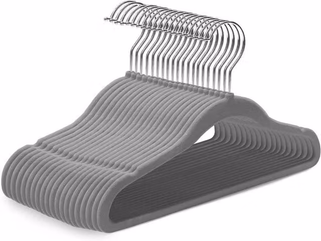 Kidoola 20 Non-Slip Velvet Baby Hangers in Grey – 1