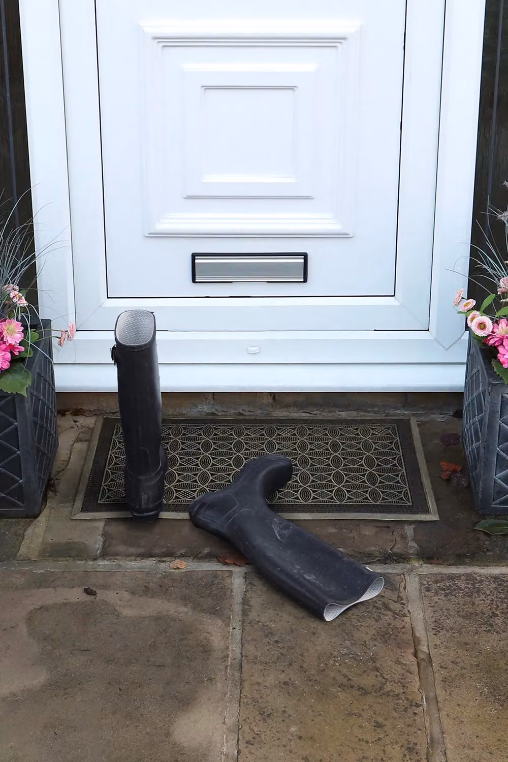 JVL Havana Black Rubber Pin Doormat, W: 45 cm, D: 75 cm – 2