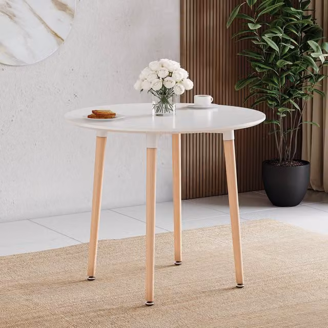 Vida Designs Batley Round 4 Seater Dining Table in White with Solid Beech Wood