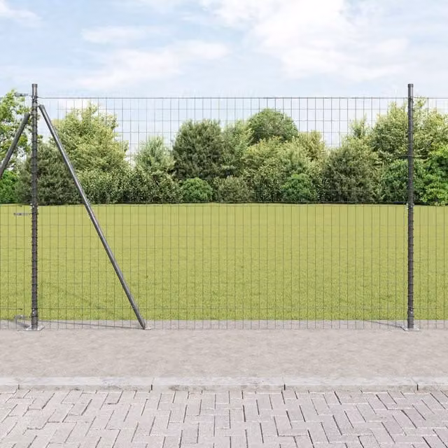 Berkfield Home Euro Fence with 7 Flanged Round Posts, Galvanised Steel, Silver, W: 10 m, H: 1.5 m