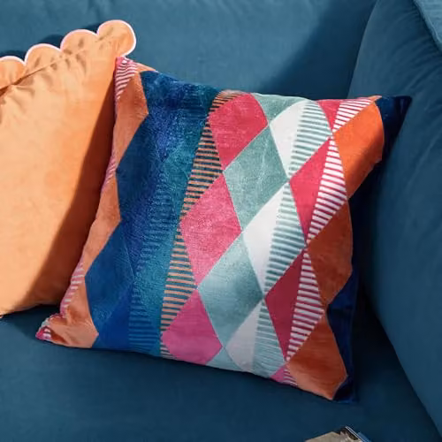 Riva Home Metro Harlequin Geometric Velvet Jacquard Decorative Cushion, Multicolour, W/D/H: 50 x 50 x 50 cm – 3