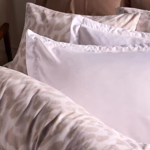 OHS 2 Pack White Microfibre Oxford Pillowcases with Envelope Closure, W/D/H: 50 x 75 x 0 cm – 2
