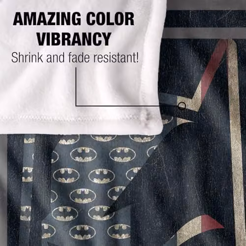 Warner Bros. Batman Silky Touch Super Soft Fleece Throw Blanket, Multicolour – 3