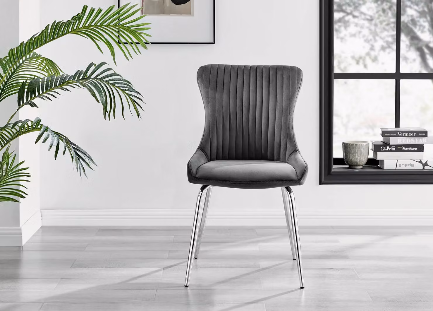 FurnitureboxUK Novara Round Glass Dining Table and 4 Nora Chairs with Silver Legs in Dark Grey – 4